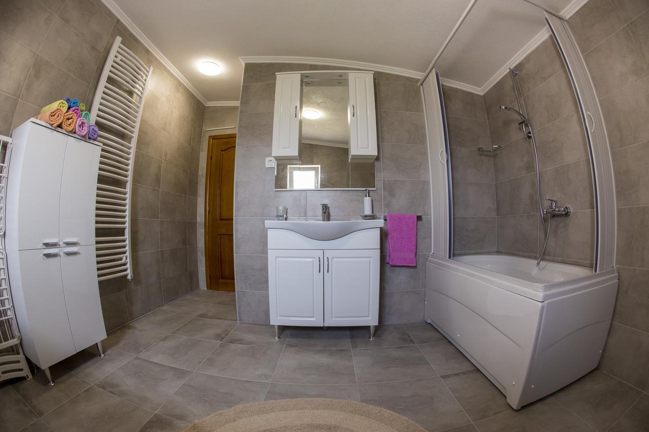Lux Apartments Fabris Κότορ Εξωτερικό φωτογραφία