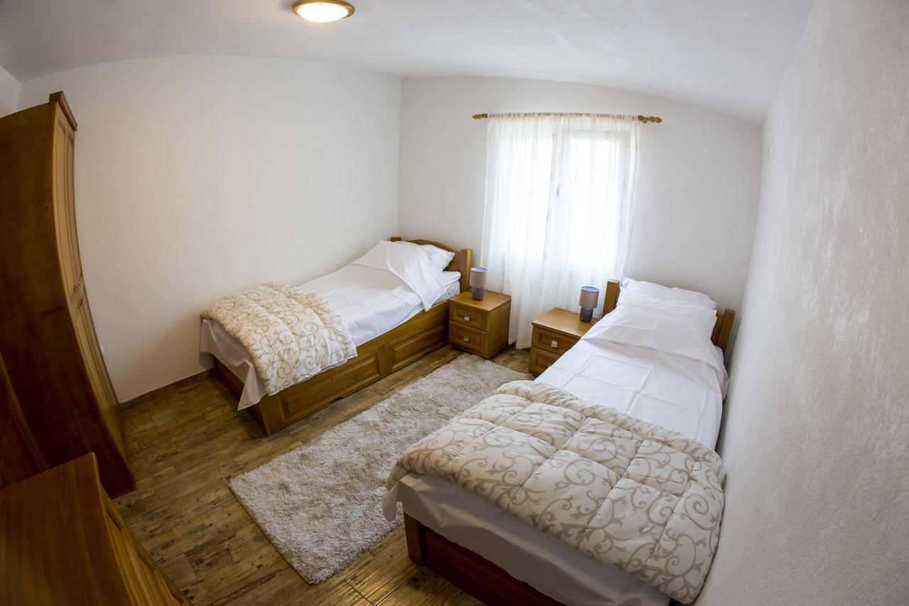 Lux Apartments Fabris Κότορ Εξωτερικό φωτογραφία