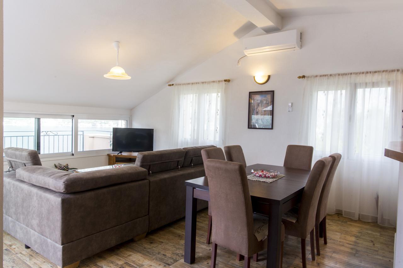 Lux Apartments Fabris Κότορ Εξωτερικό φωτογραφία