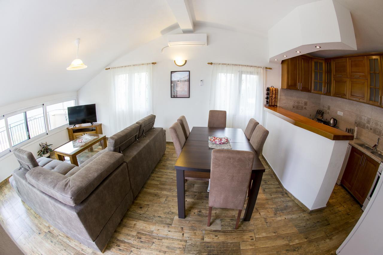 Lux Apartments Fabris Κότορ Εξωτερικό φωτογραφία